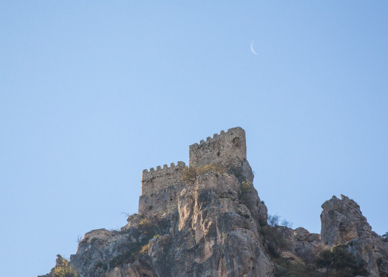 Castillo de Albanchez de Mágina. Castillos y Fortalezas Provincia de Jaén