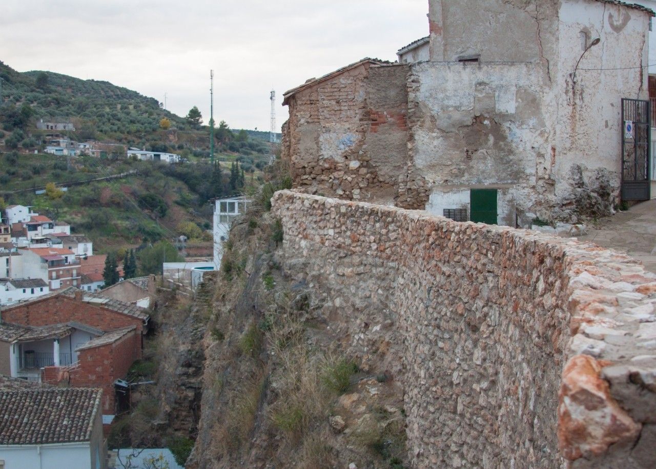 Beas de Segura city walls
