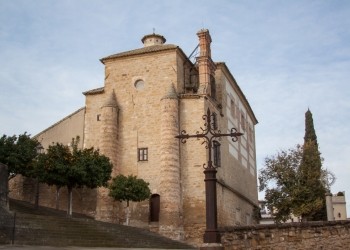 Castillo, aljibe y entorno de la Plaza de Santa Maria