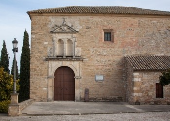 Castillo, aljibe y entorno de la Plaza de Santa Maria