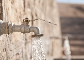 Fuente Regomello public washing area (Fuerte del Rey)
