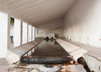 Cabra de Santo Cristo public washing area (Cabra del Santo Cristo)