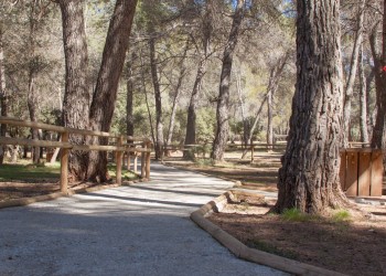 Hoyo de los Pinos recreation area. Natural areas of Jaén province