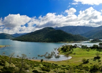 Tranco reservoir will be navigable in spring. Natural Areas of Jaén Province